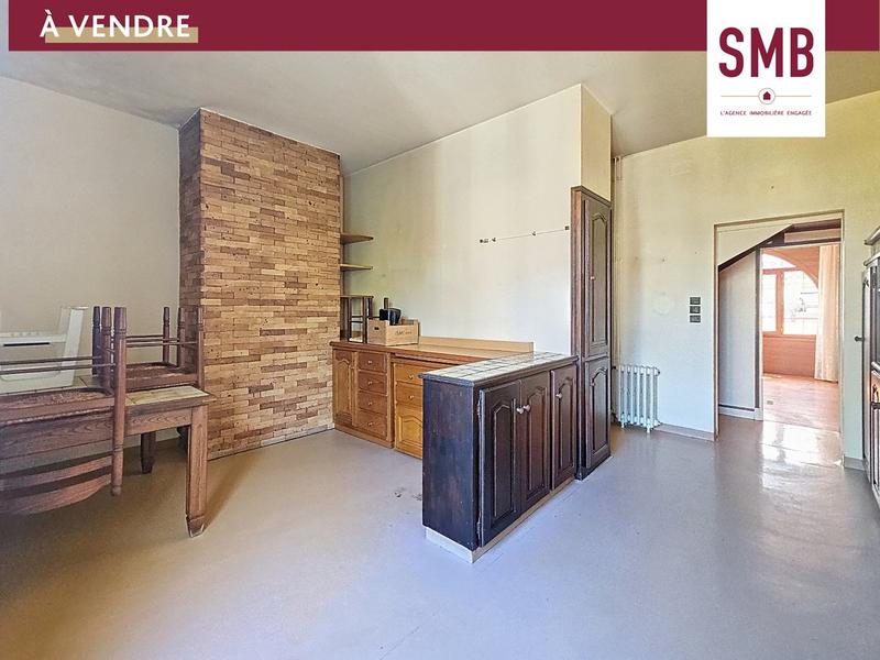 Maison de ville - 180 m² - 8 pièces