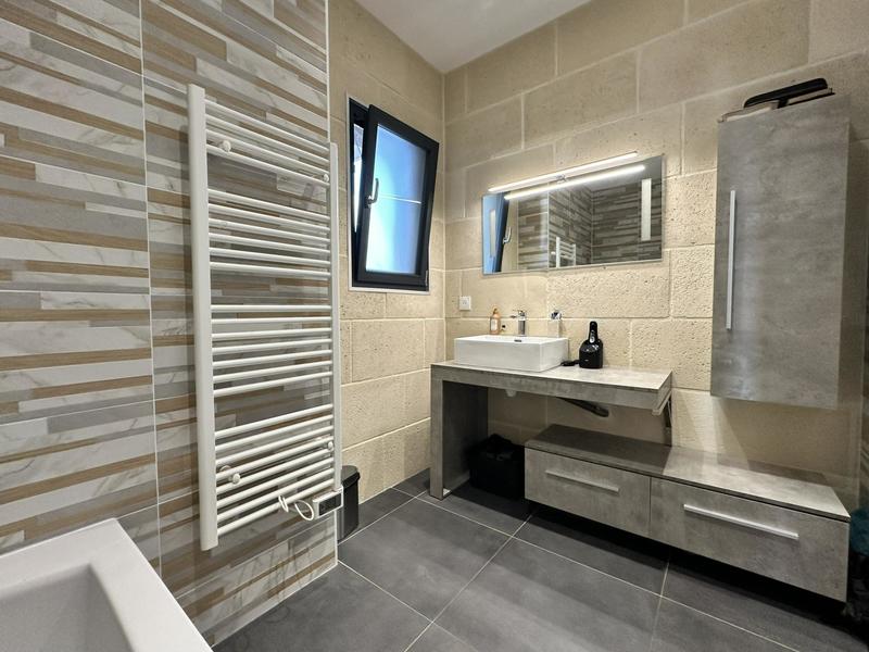 Maison - 112 m² - 5 pièces