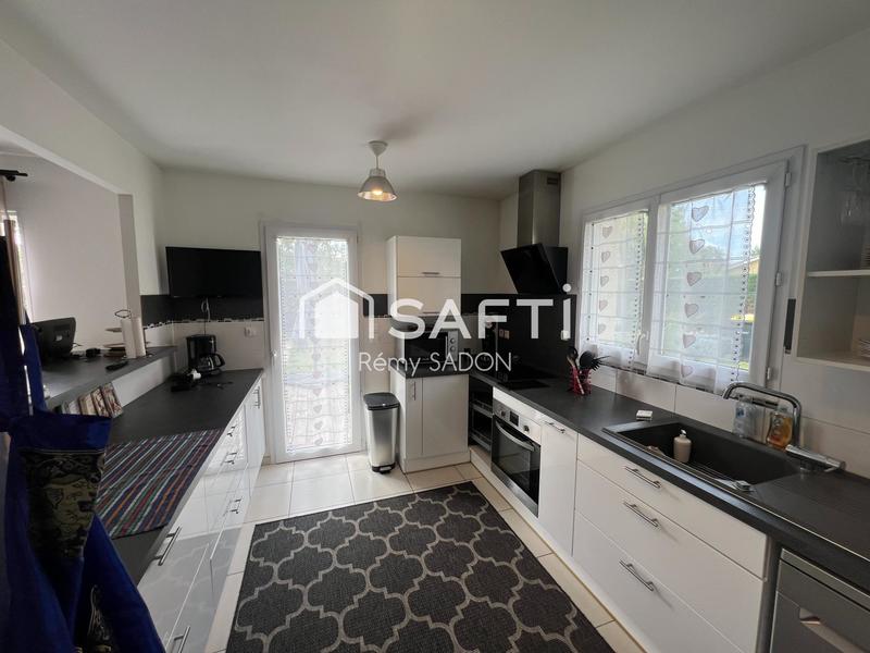 Maison - 90 m² - 4 pièces