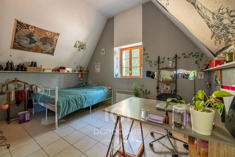 Maison en pierre - 130 m² - 4 pièces