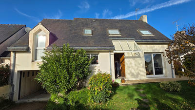 Maison - 122 m² - 5 pièces