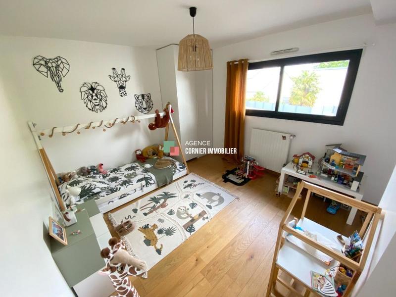 Maison - 152 m² - 6 pièces