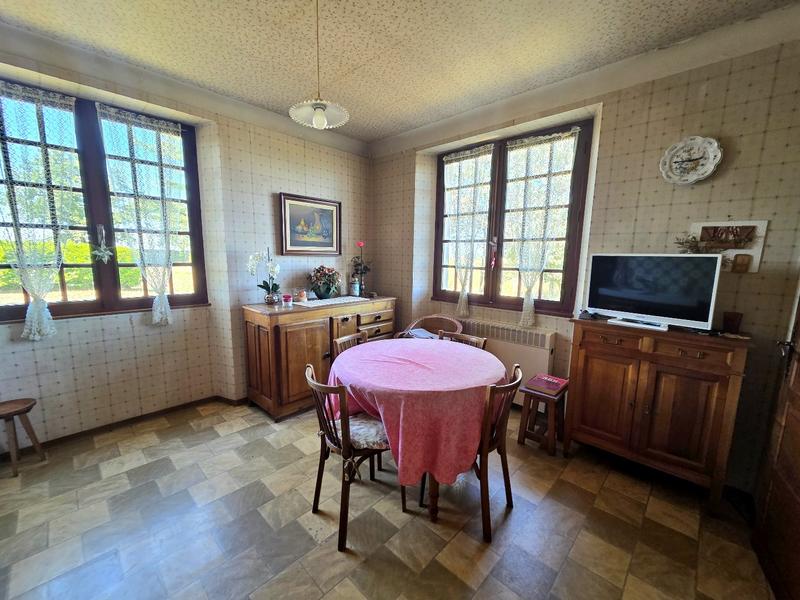 Maison - 110 m² - 6 pièces