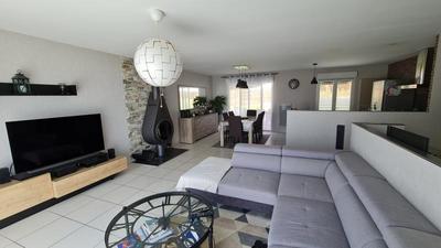Maison - 112 m² - 5 pièces