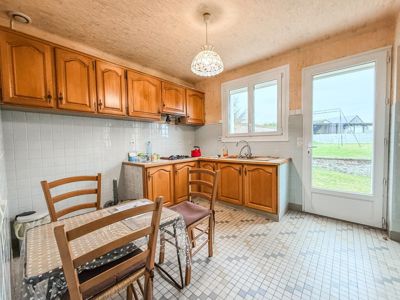 Maison - 85 m² - 5 pièces