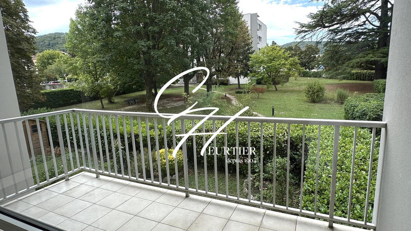 Appartement - 109 m² - 5 pièces