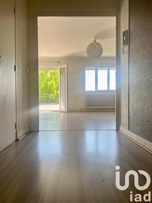 Appartement - 90 m² - 4 pièces
