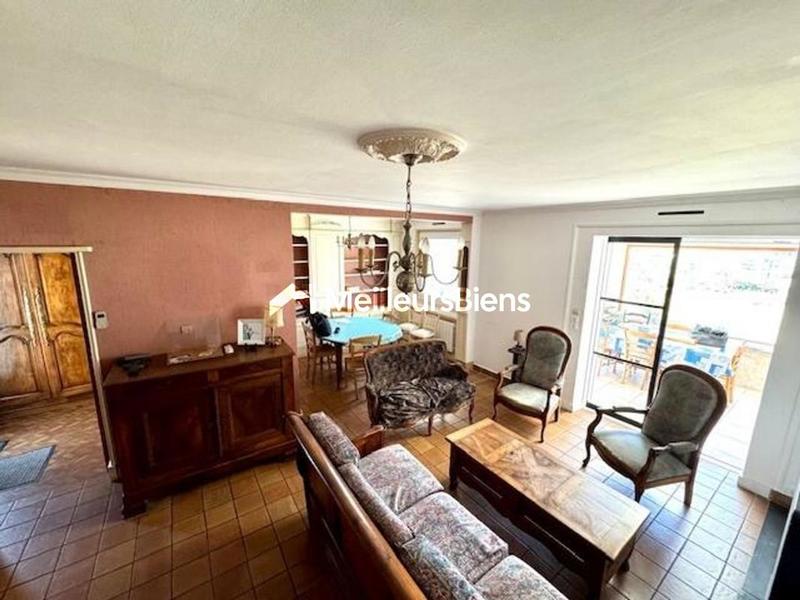 Maison - 125 m² - 8 pièces