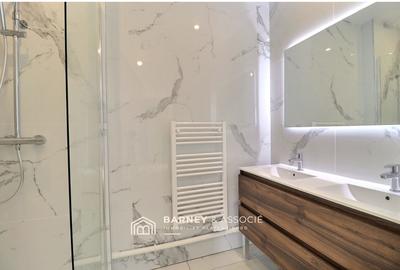 Appartement - 104 m² - 4 pièces