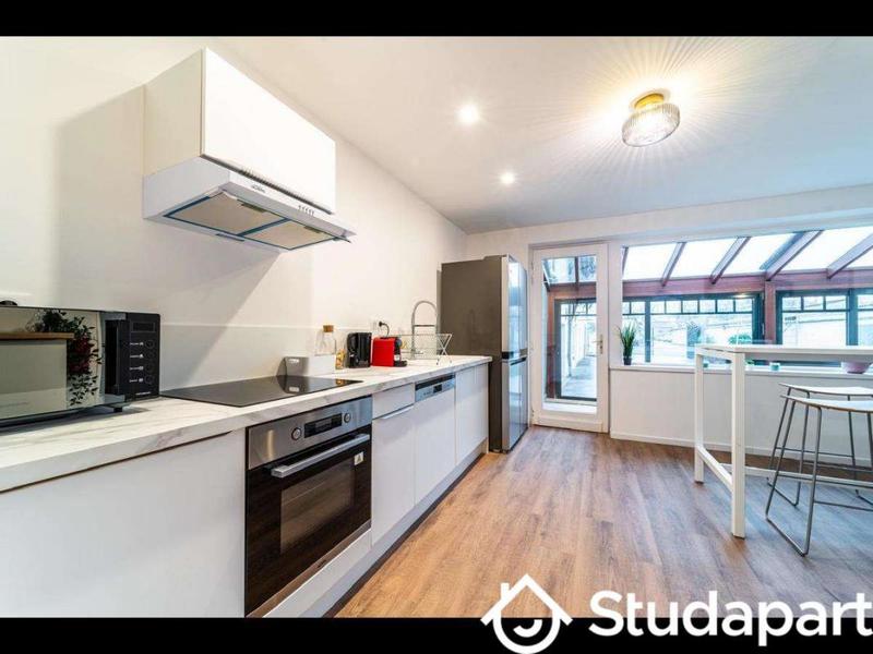 Chambre - 12 m² - 1 pièce