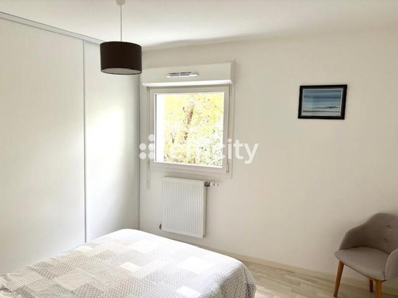 Appartement - 74 m² - 3 pièces