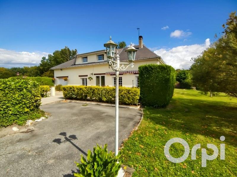 Maison - 137 m² - 6 pièces