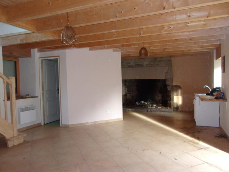 Maison - 96 m² - 5 pièces