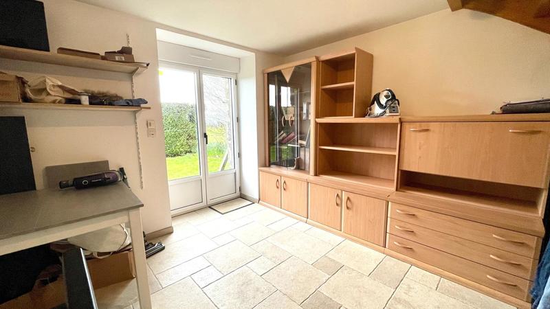 Maison - 181 m² - 6 pièces