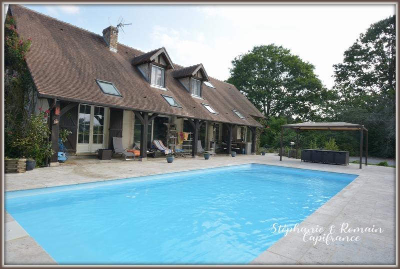 Propriété - 220 m² - 7 pièces