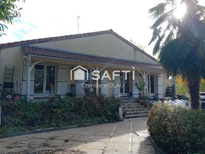 Maison - 196 m² - 5 pièces