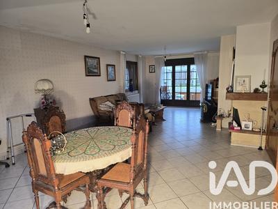Maison - 131 m² - 6 pièces