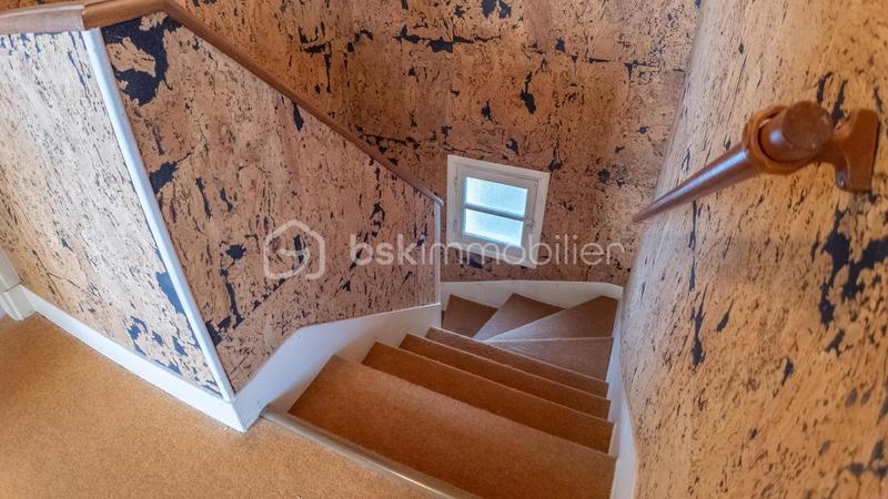 Maison traditionnelle - 78 m² - 4 pièces