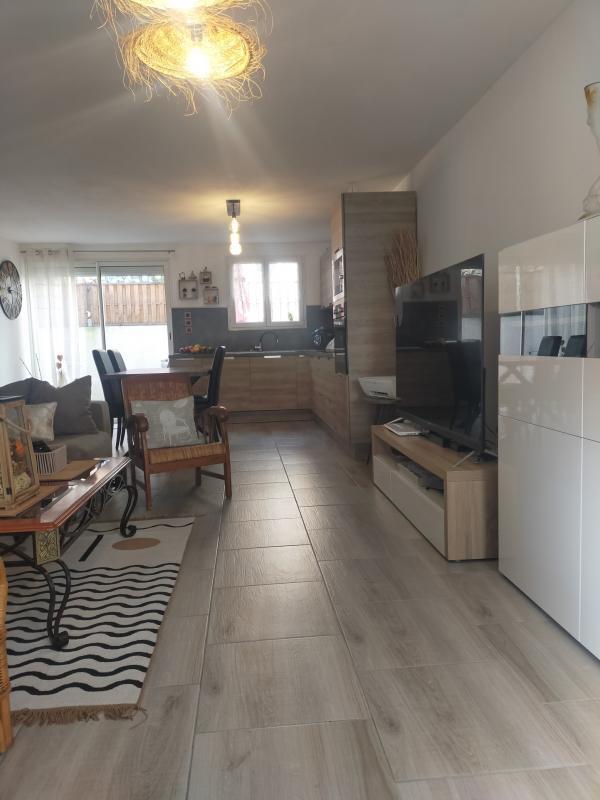 Maison de ville - 80 m² - 5 pièces