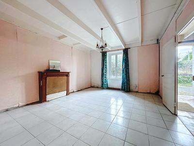 Maison - 95 m² - 3 pièces