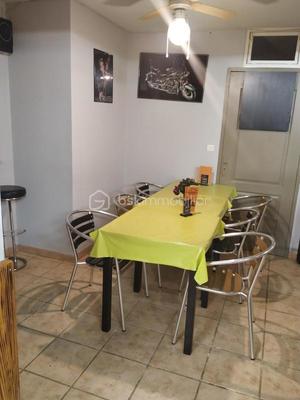 Local commercial - 125 m² - 2 pièces