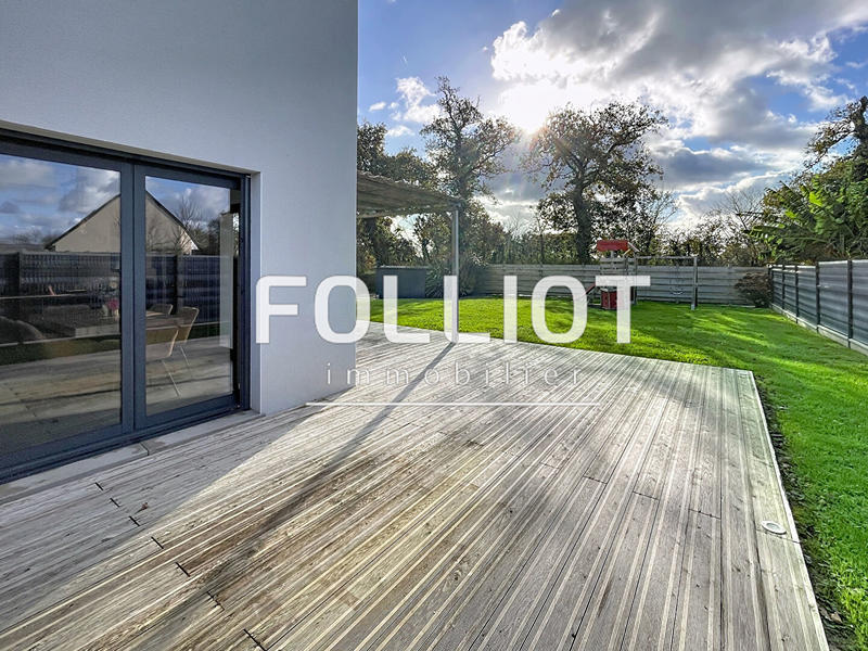 Maison - 143 m² - 6 pièces