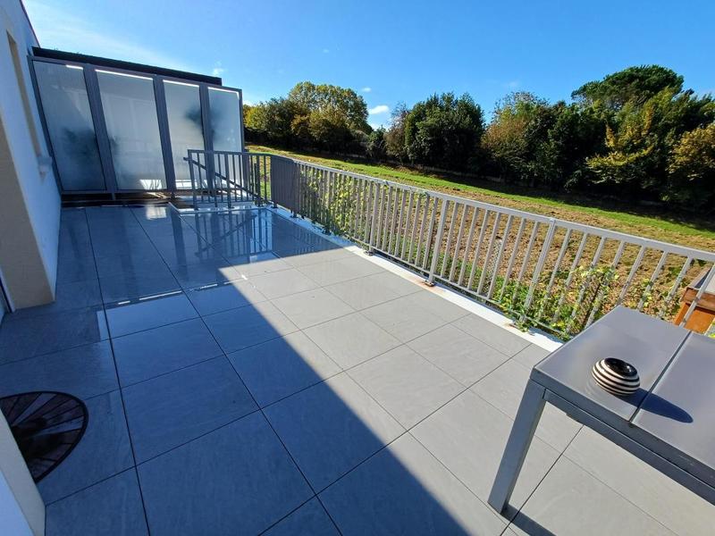 Appartement - 83 m² - 4 pièces