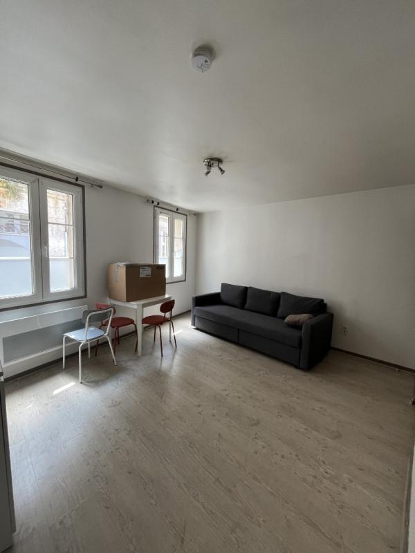 Studio - 22 m² - 1 pièce