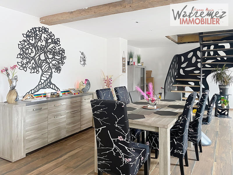 Maison - 180 m² - 7 pièces