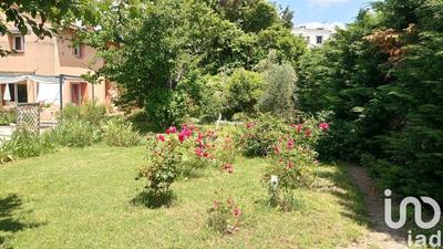 Maison - 355 m² - 16 pièces