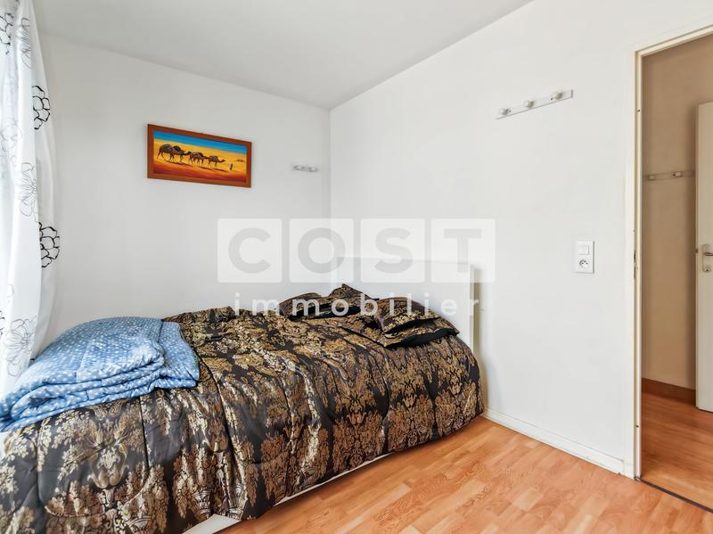 Appartement - 81 m² - 4 pièces