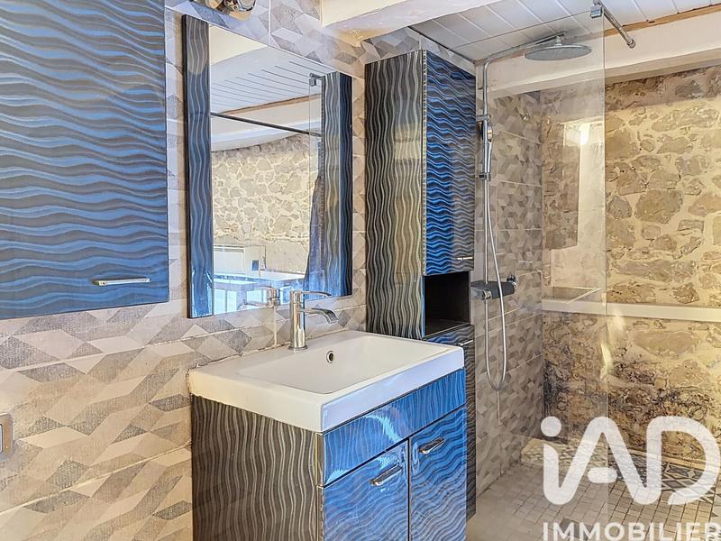 Loft - 107 m² - 2 pièces