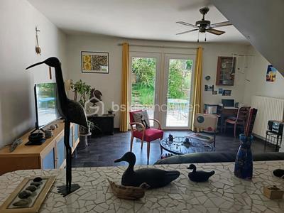 Maison - 84 m² - 4 pièces