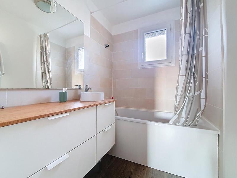 Maison - 104 m² - 5 pièces