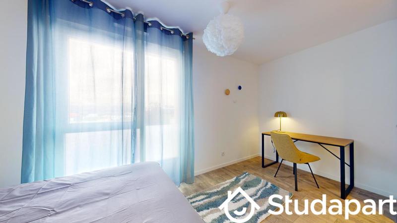 Chambre - 18 m² - 1 pièce