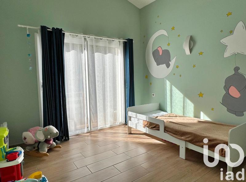 Maison - 92 m² - 4 pièces