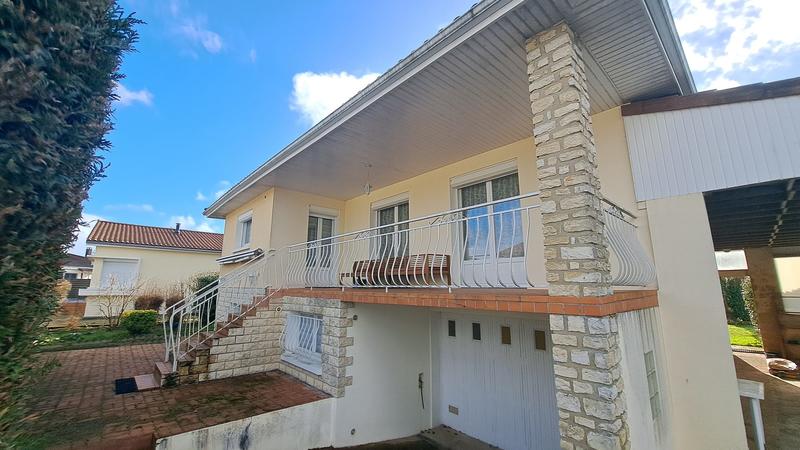 Maison - 138 m² - 5 pièces