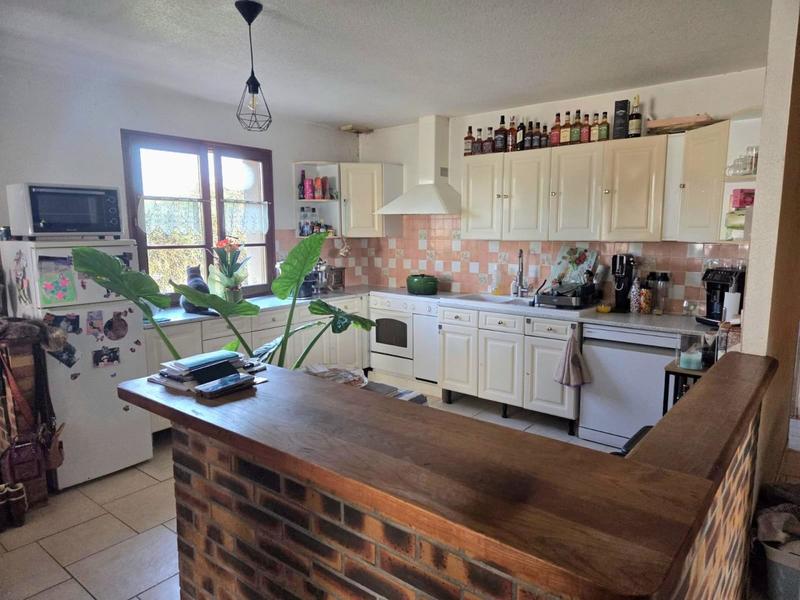 Maison - 111 m² - 4 pièces