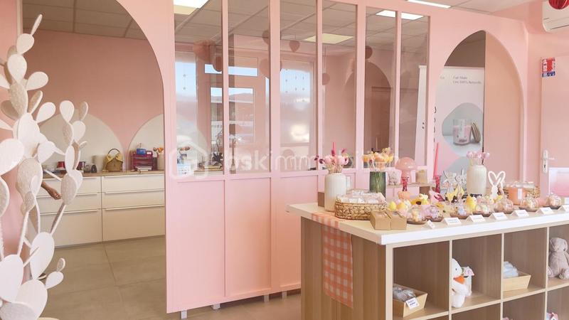 Local d'activité / Entrepôt - 51 m² - 1 pièce