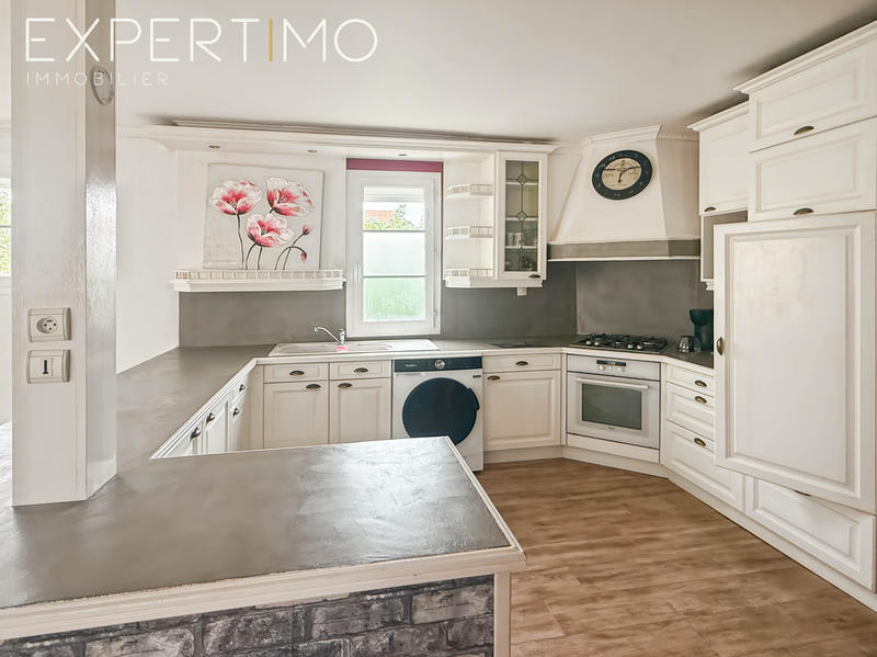 Maison - 106 m² - 6 pièces