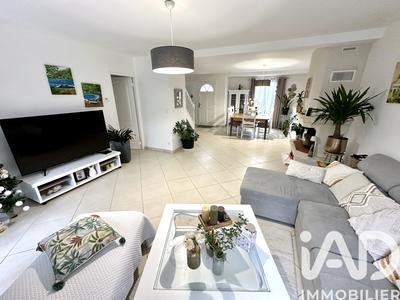 Maison - 135 m² - 6 pièces