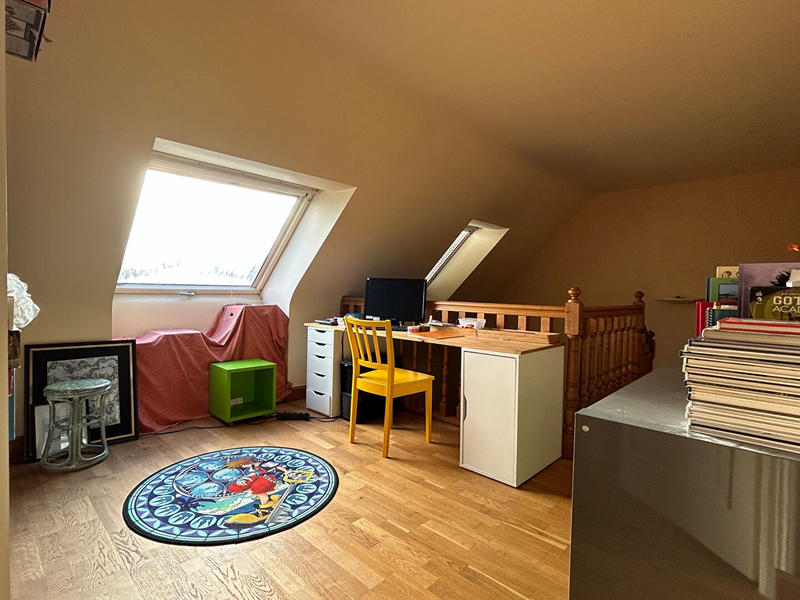 Maison - 143 m² - 6 pièces