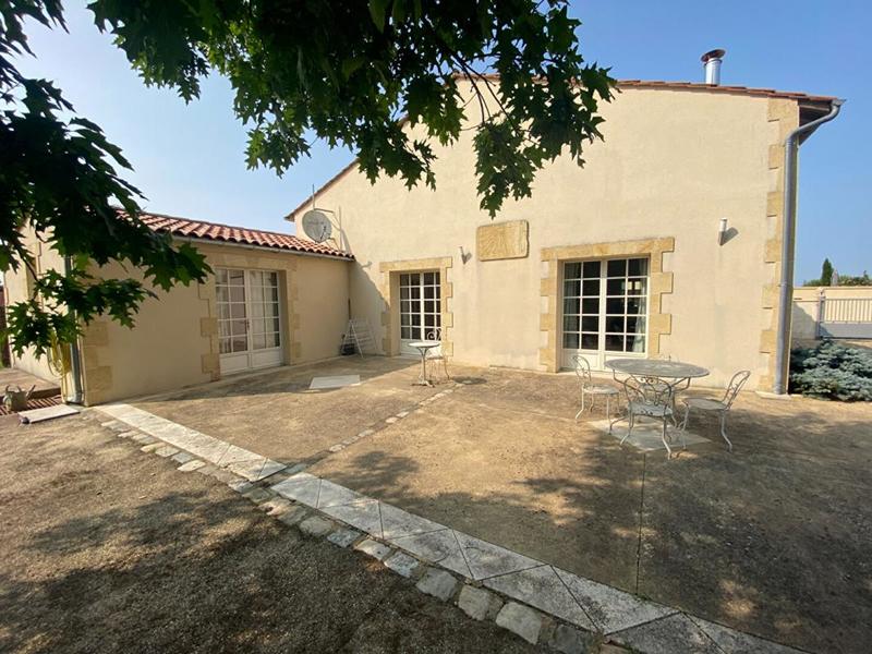 Maison - 143 m² - 6 pièces