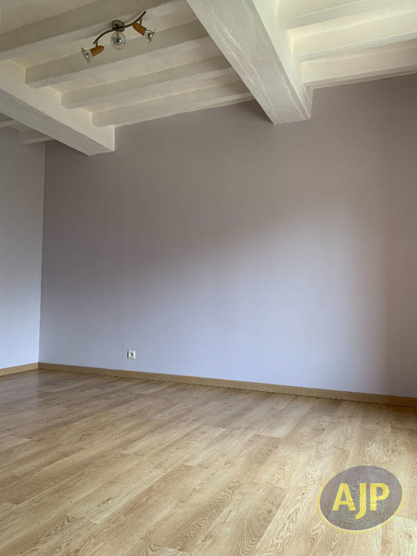 Maison - 83 m² - 3 pièces