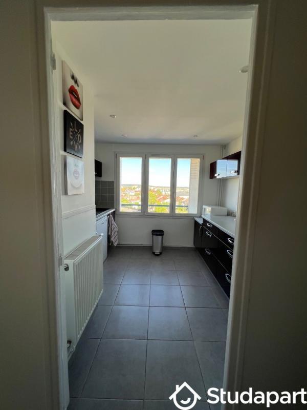 Chambre - 14 m² - 1 pièce