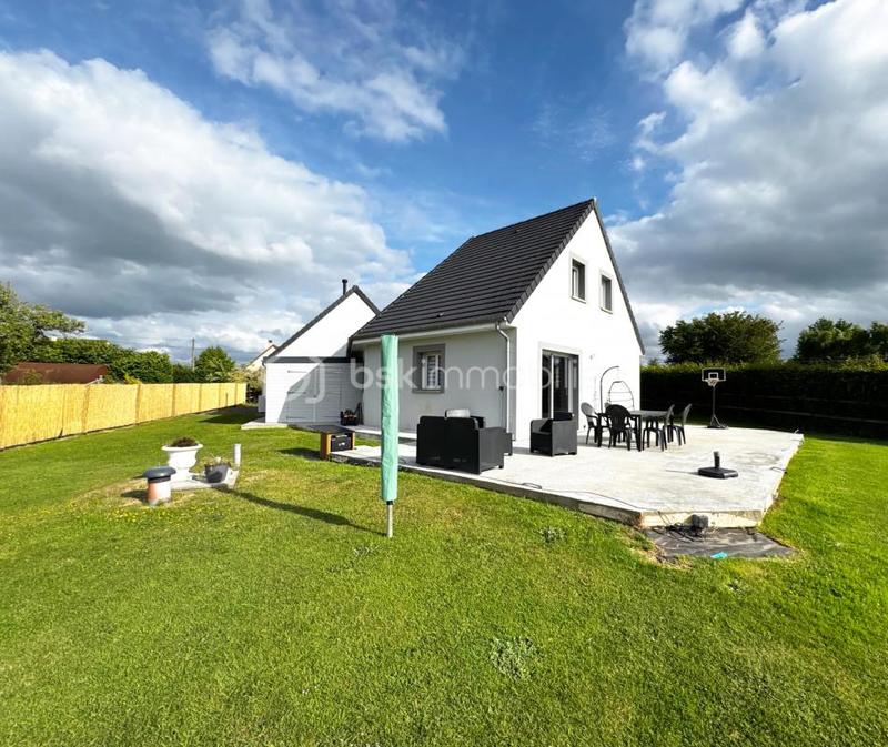 Maison traditionnelle - 106 m² - 7 pièces