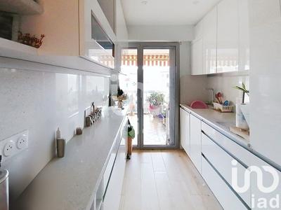 Appartement - 72 m² - 3 pièces