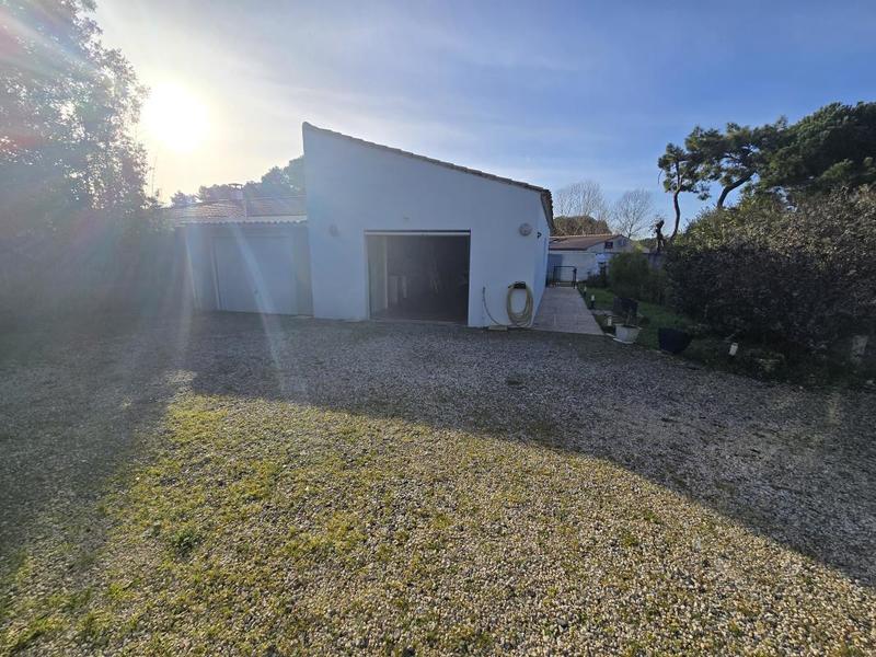 Maison - 130 m² - 6 pièces