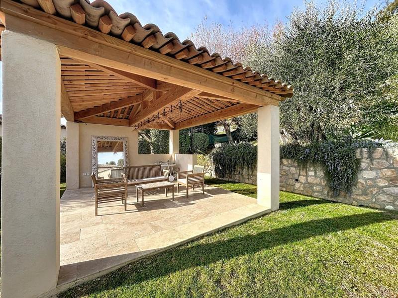 Maison - 164 m² - 5 pièces