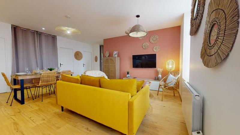 Appartement - 100 m² - 6 pièces